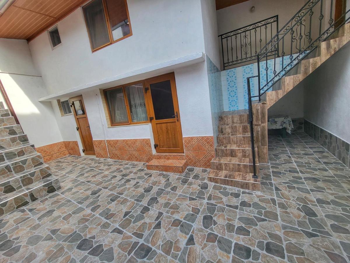 Casa De Vacanta Danube Moldova Noua 外观 照片